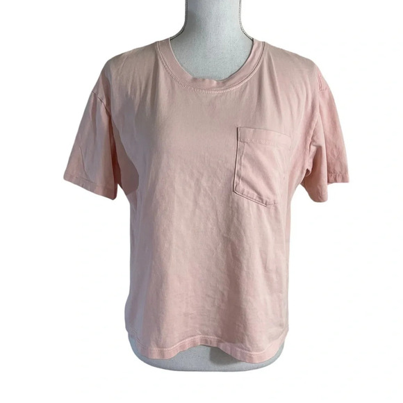 Time and Tru Light Pink Short Sleeve T Shirt Size Medium Front Pocket Boxy Fit - Picture 1 of 5